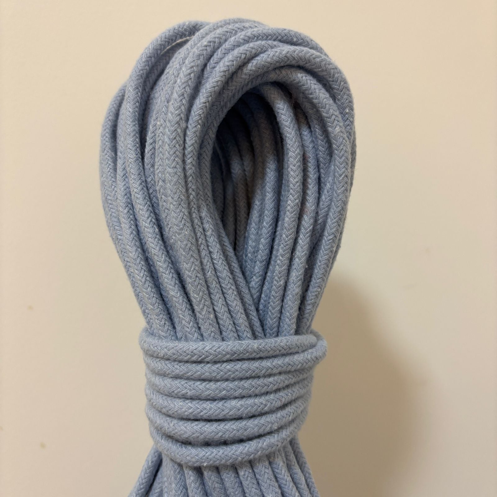 Corda Trançada com alma 7mm Azul claro 1kg  (50 metros)