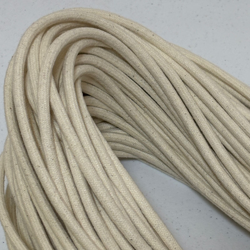 Corda Trançada com alma 7mm Cru 1kg  (50 metros)